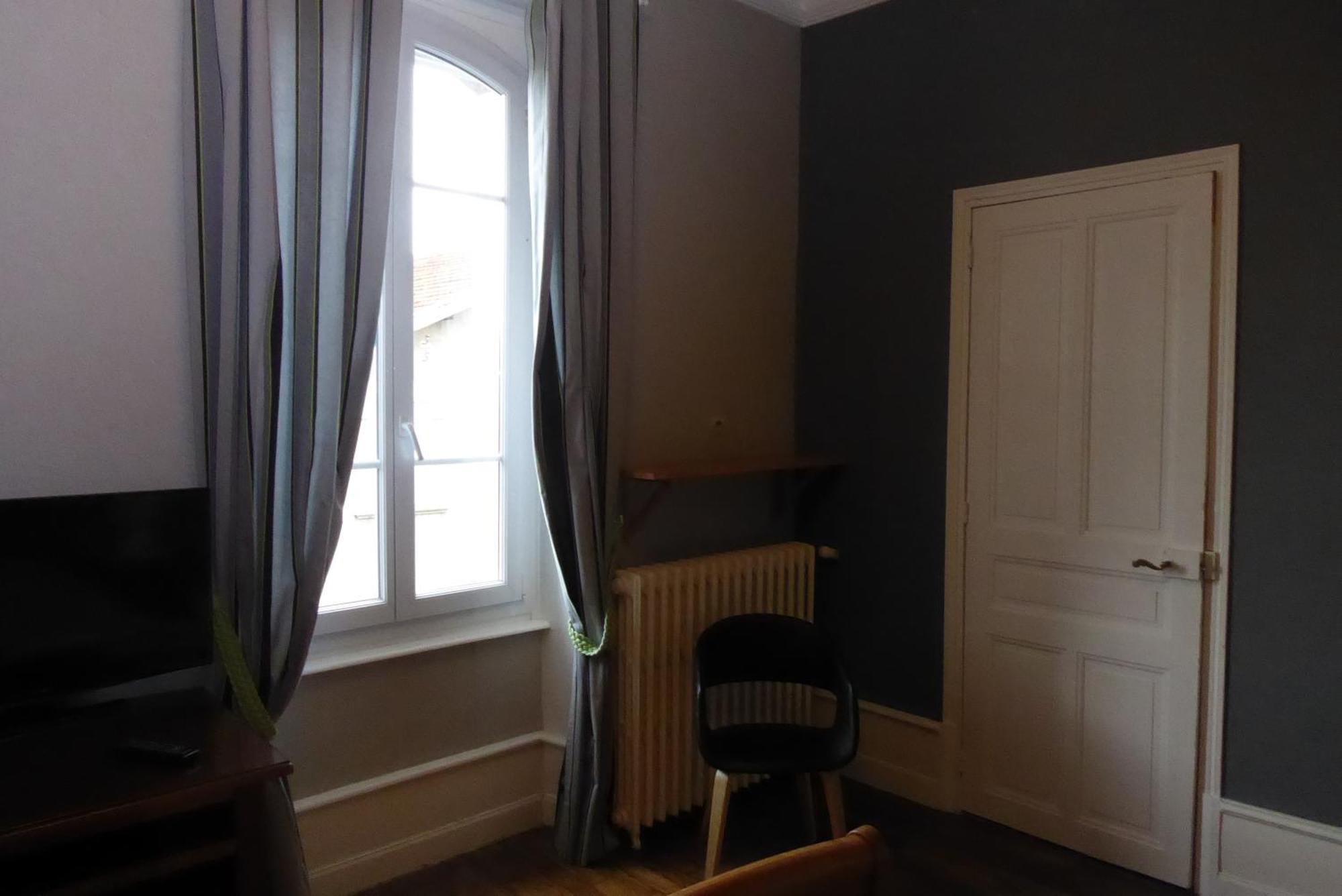 La Dragee Hote, Chambres Chez L'Habitant Verdun-sur-Meuse Szoba fotó